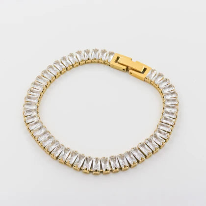 Amour tennis bracelet