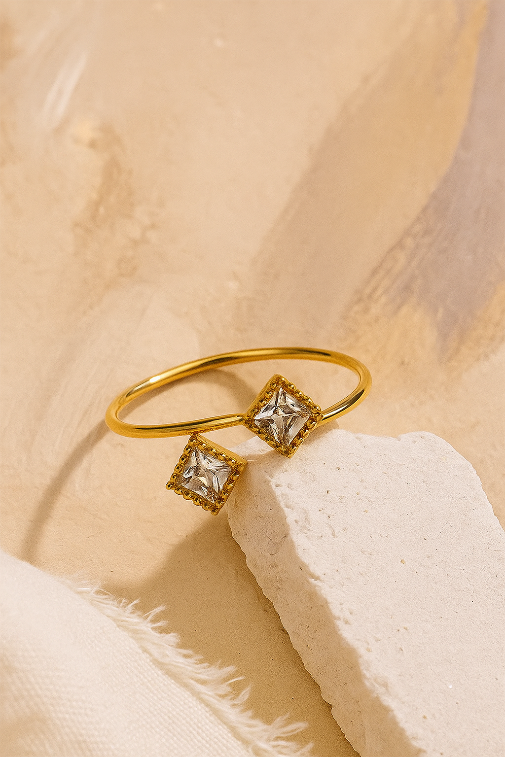 Alaya Ring