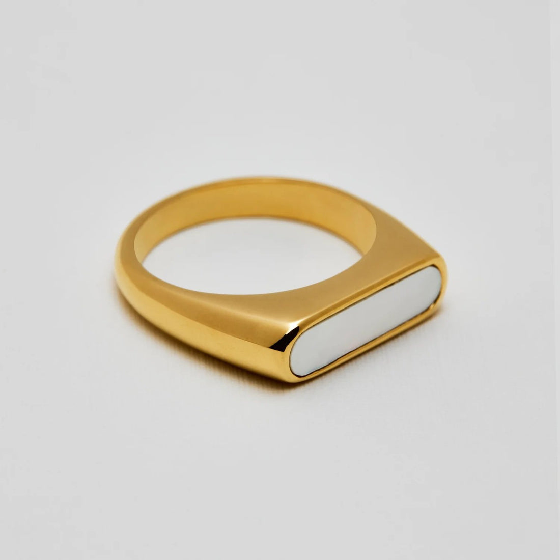 Crown ring