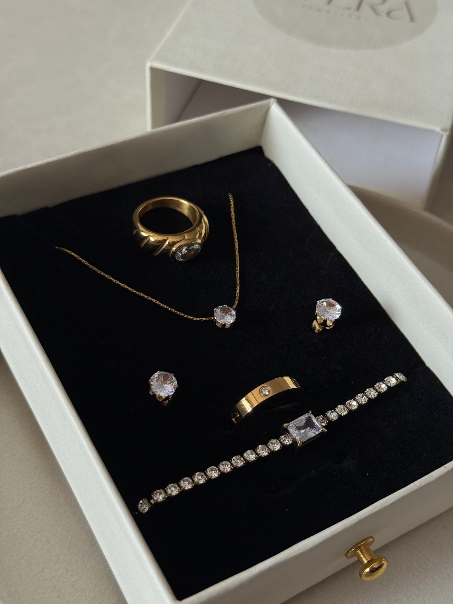 The promise set