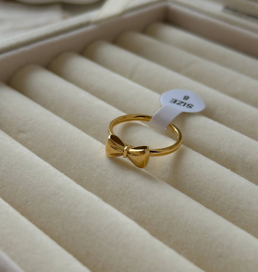 Bow Ring