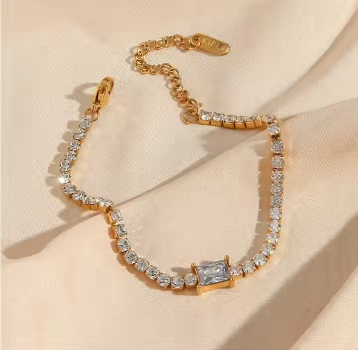 Eterna bracelet