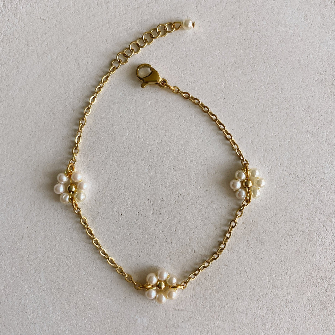 Daisy daze bracelet