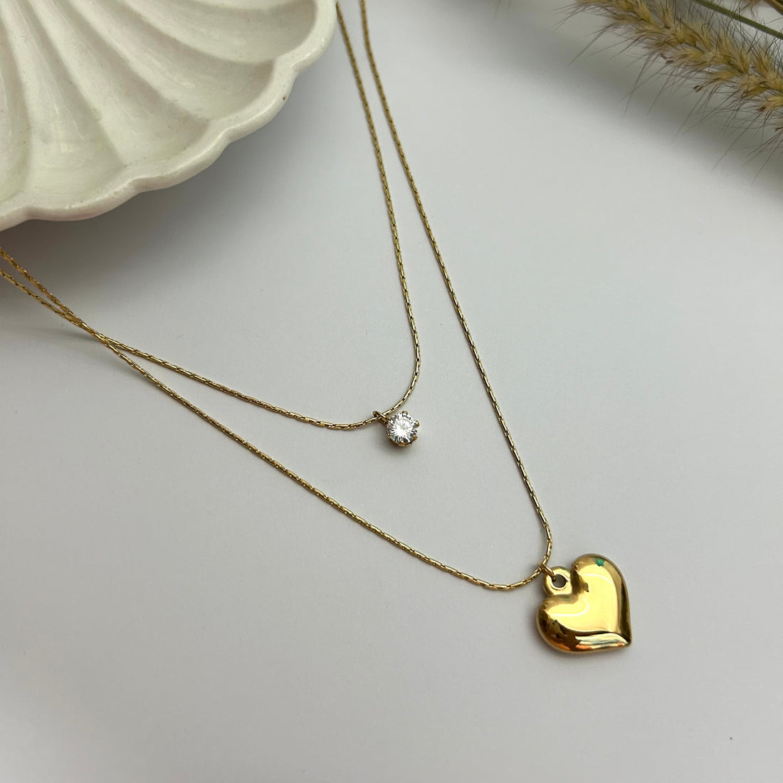 Tia Chain