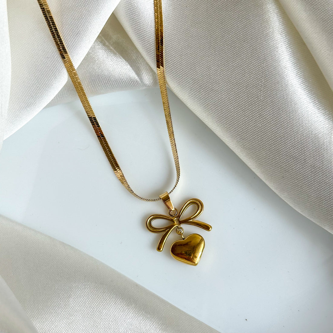 Lustre Chain