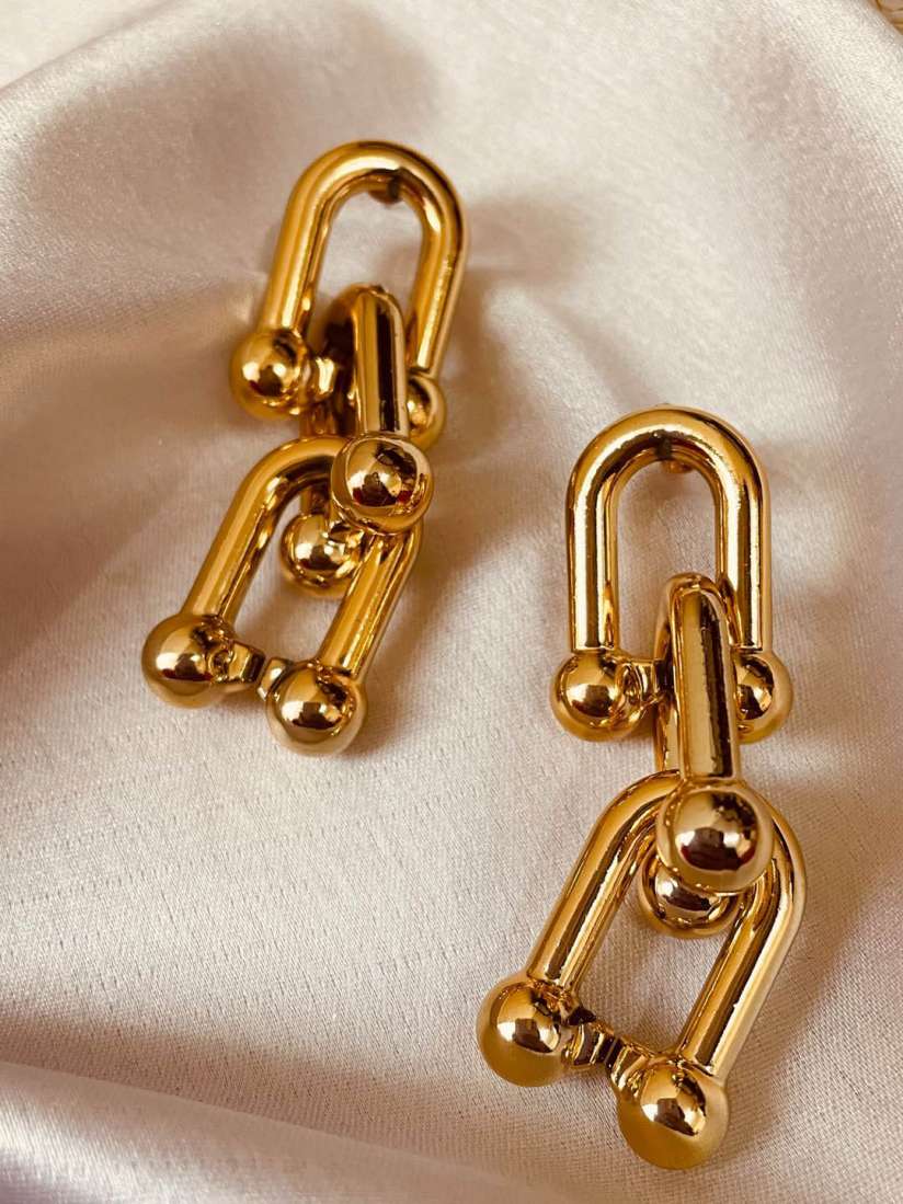 Velora Earrings
