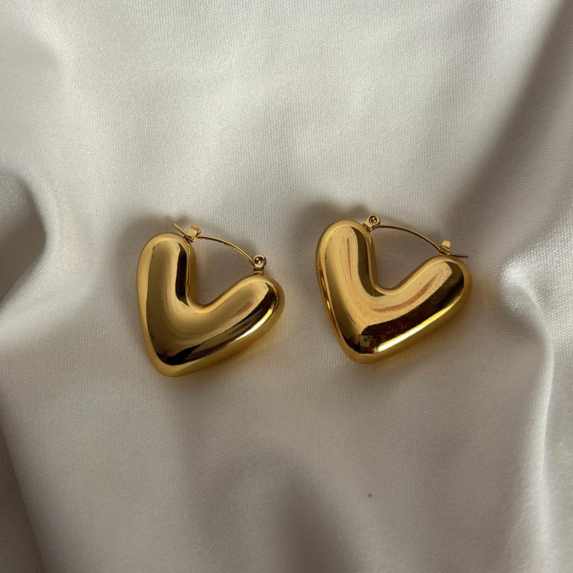 Chunky Heart Hoops
