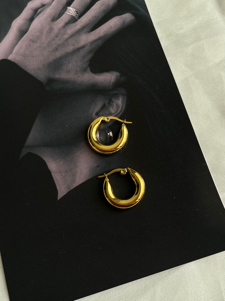 Classic Mini Gold Hoops