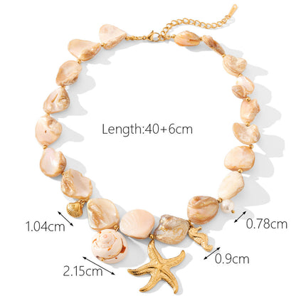 Noiré Necklace