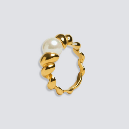 Solace ring