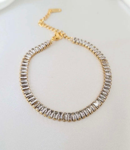 Amour tennis bracelet