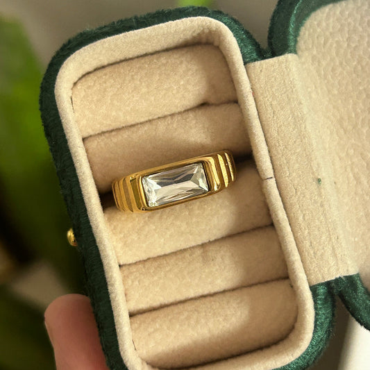 Woodson Ring