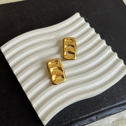 Elara earrings
