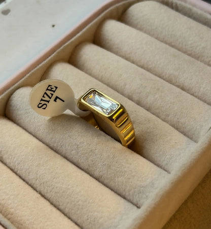 Woodson Ring