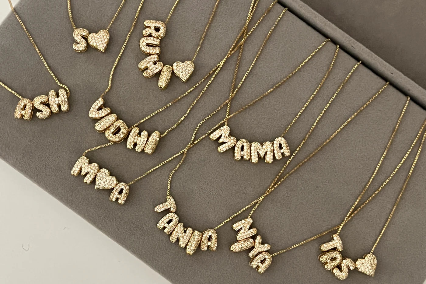 Mini bubble initial name chain