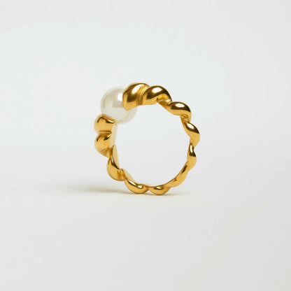 Solace ring