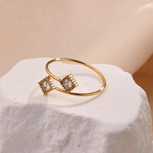 Alaya Ring