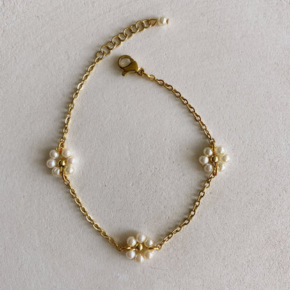 Daisy daze bracelet