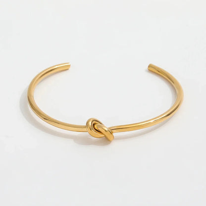 Knot cuff