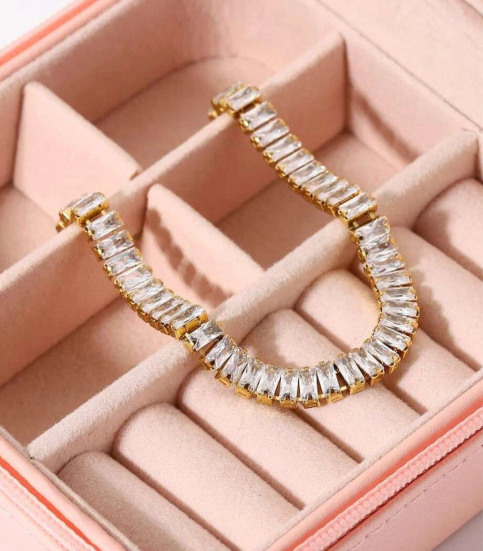 Amour tennis bracelet