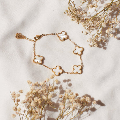 Clover bracelet