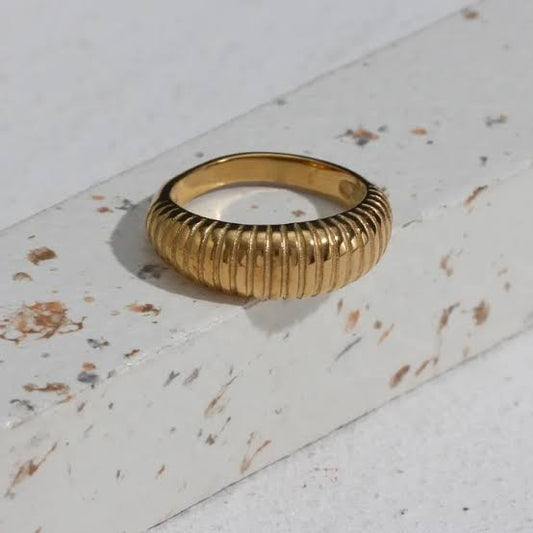 Bonnie ring
