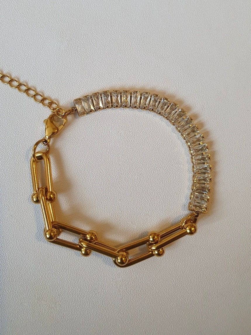 Diamond gleam bracelet