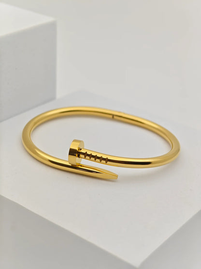 Nail Cuff