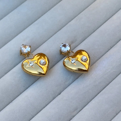 Stud love earrings