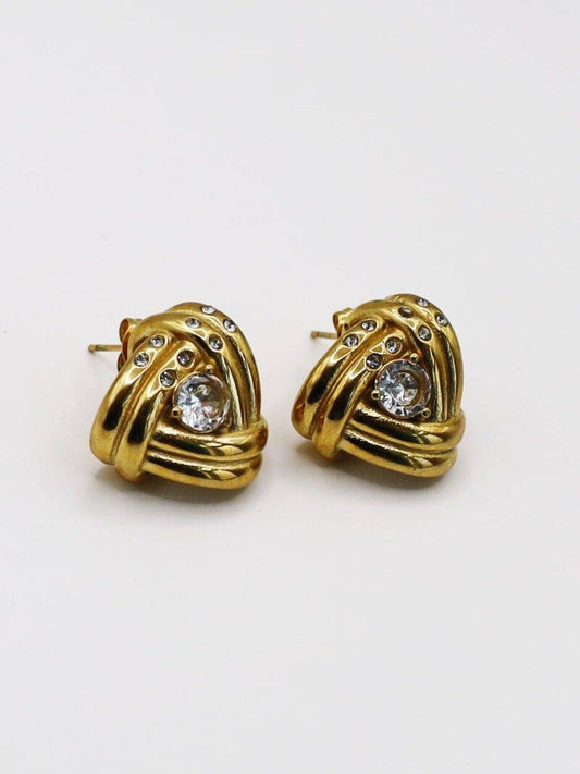 Triangle studs